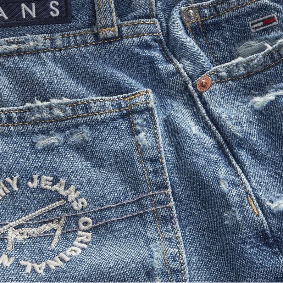 MOM JEAN UHR TPRD Tommy Jeans | DW0DW123871A5